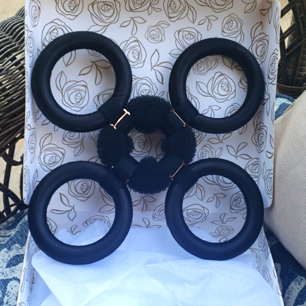 Cordina Hair Flower Curl